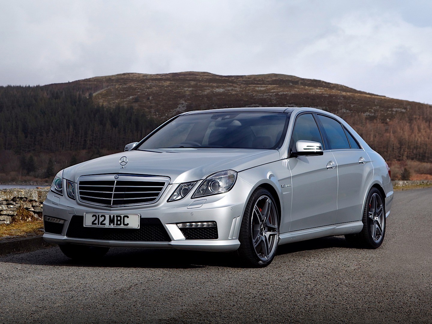 Mercedes Benz E-Klasse Amg photo 35