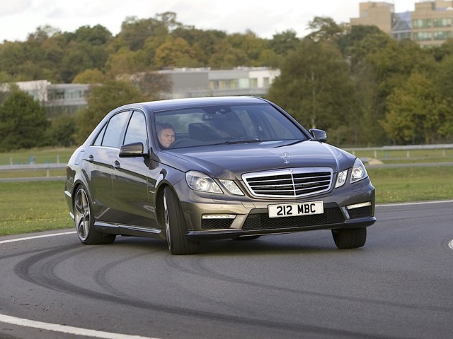 Mercedes Benz E-Klasse Amg photo 44