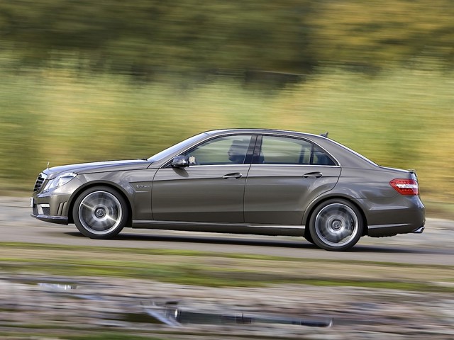 Mercedes Benz E-Klasse Amg photo 46
