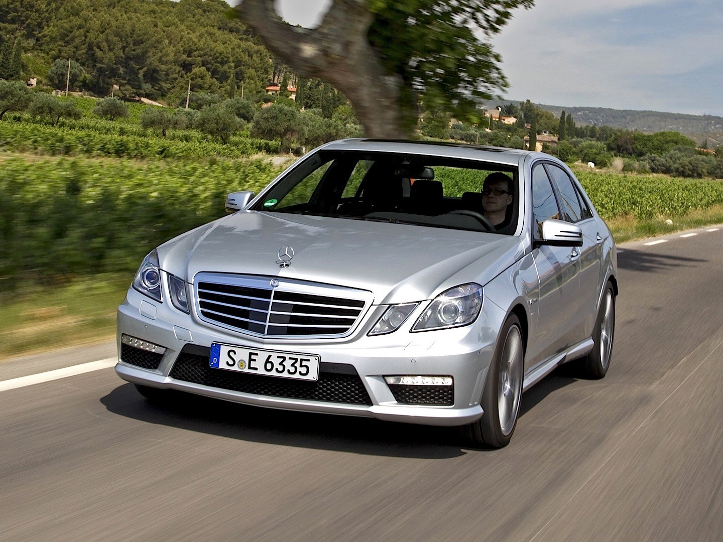 Mercedes Benz E-Klasse Amg photo 54