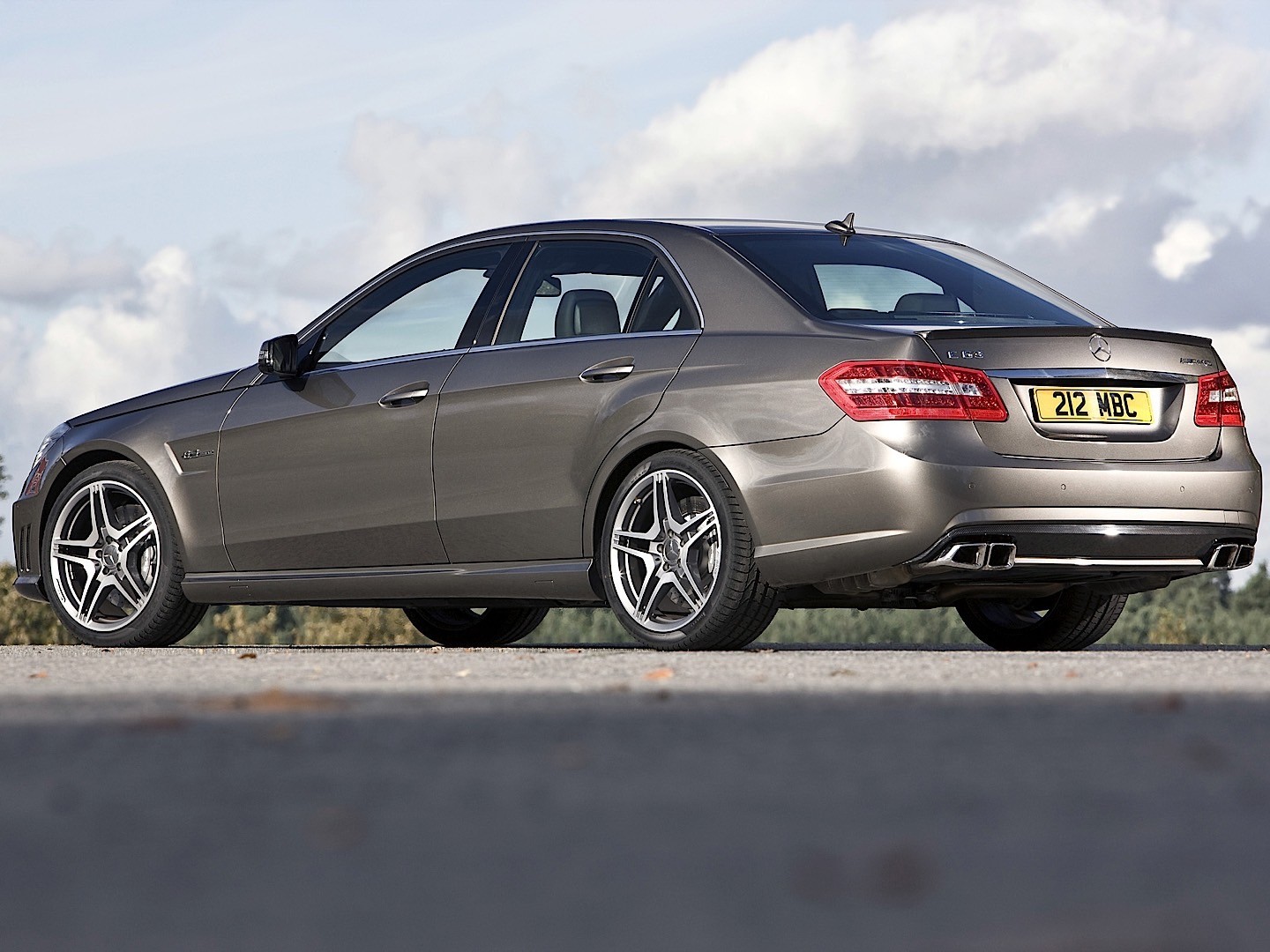 Mercedes Benz E-Klasse Amg photo 59