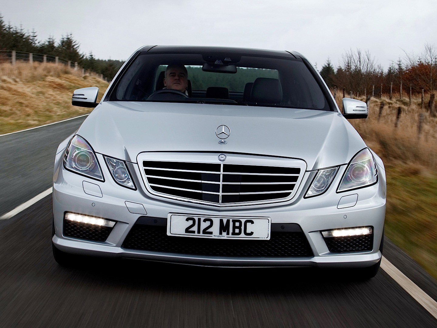 Mercedes Benz E-Klasse Amg photo 75