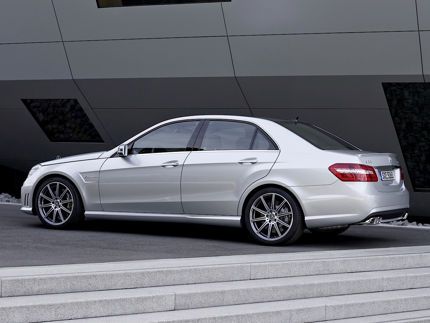 Mercedes Benz E-Klasse Amg photo 76