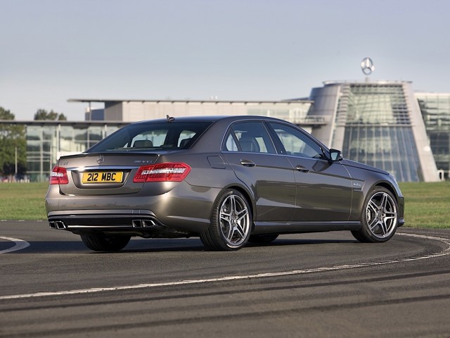 Mercedes Benz E-Klasse Amg photo 78