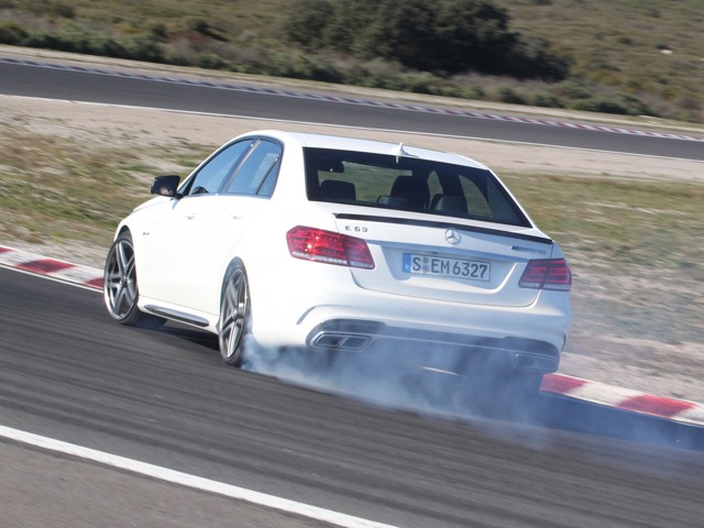 Mercedes Benz E-Klasse Amg photo 29