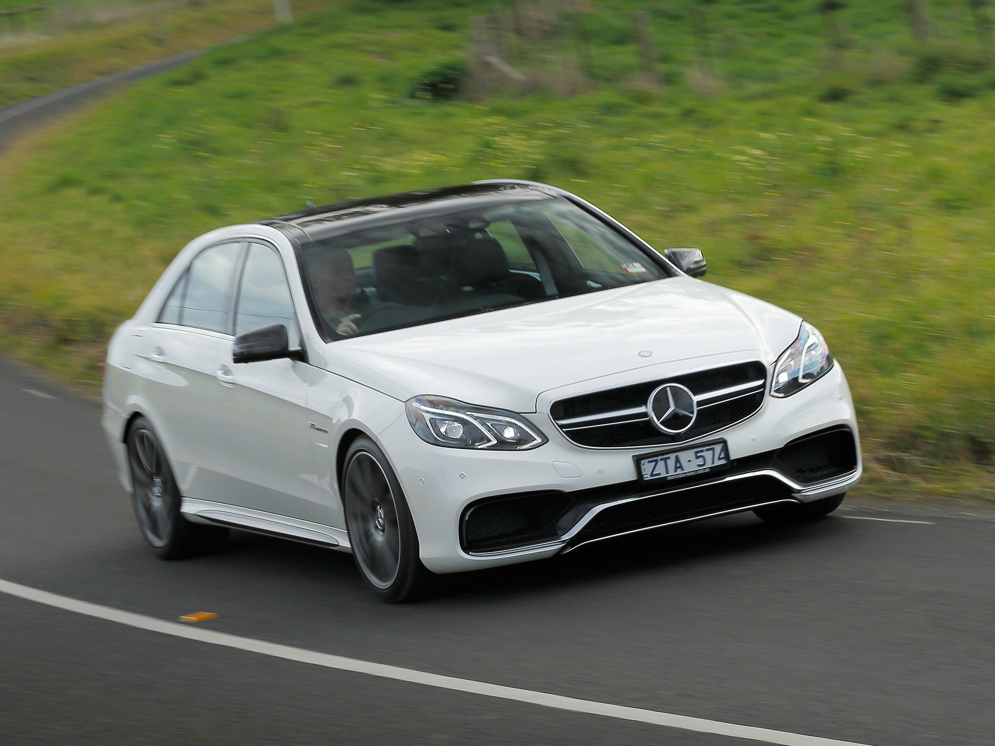 Mercedes Benz E-Klasse Amg photo 39