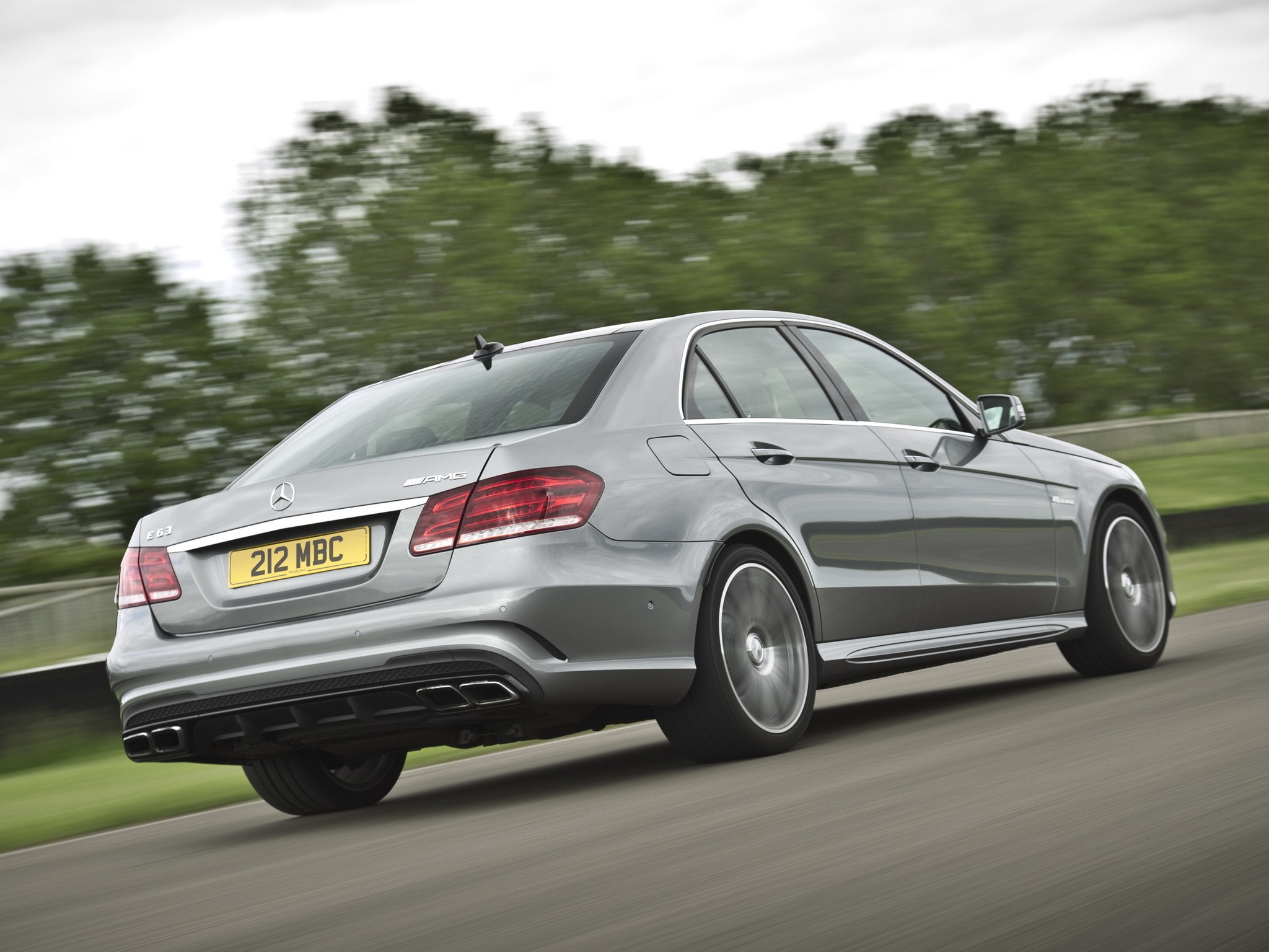 Mercedes Benz E-Klasse Amg photo 55