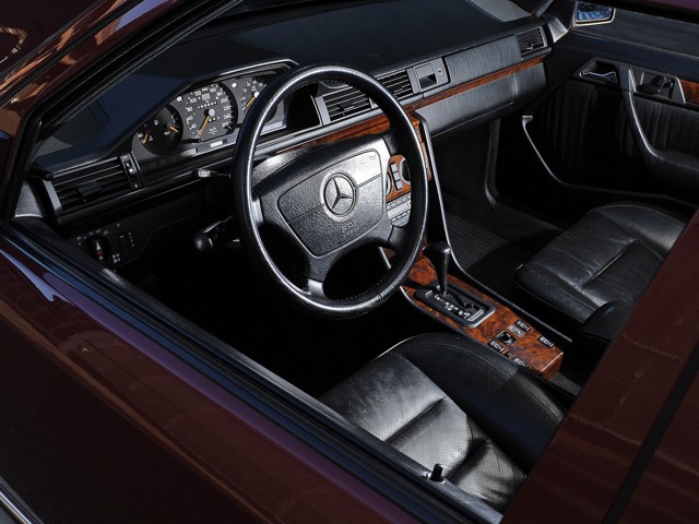 Mercedes Benz E-Klasse And Predecessors photo 20