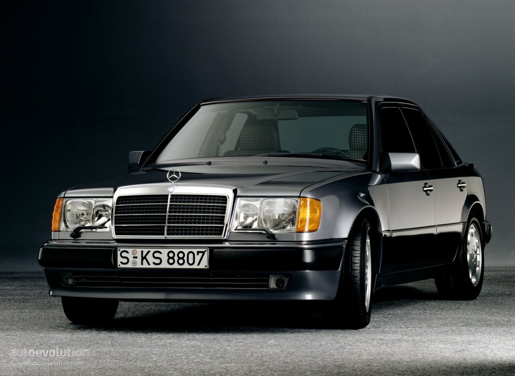MERCEDES BENZ E-Klasse and predecessors