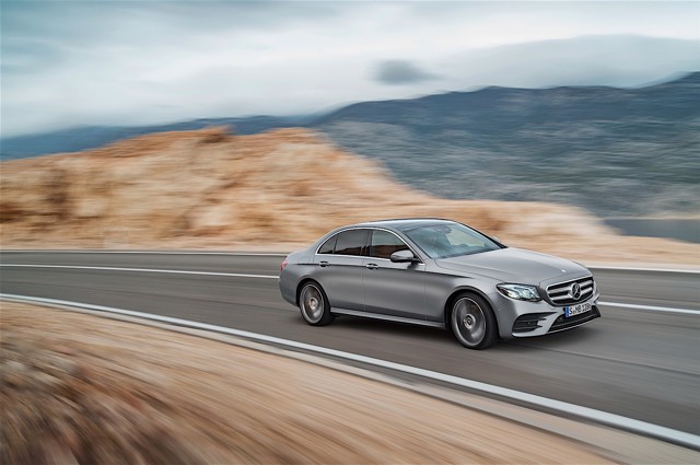 Mercedes Benz E-Klasse And Predecessors photo 4