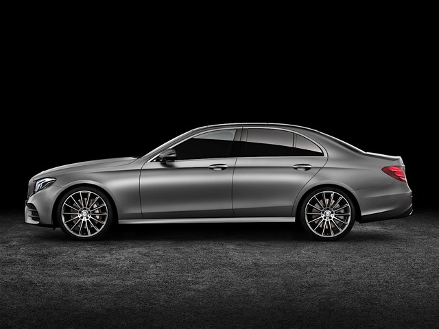 Mercedes Benz E-Klasse And Predecessors photo 12