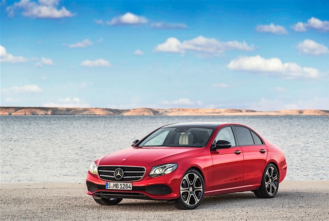 Mercedes Benz E-Klasse And Predecessors photo 25