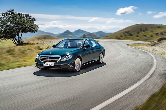 Mercedes Benz E-Klasse And Predecessors photo 39