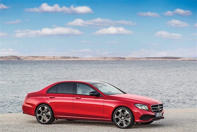 Mercedes Benz E-Klasse And Predecessors photo 41