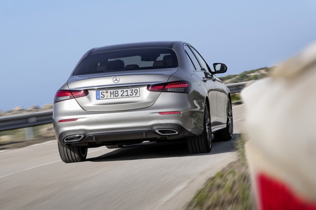 Mercedes Benz E-Klasse And Predecessors photo 36