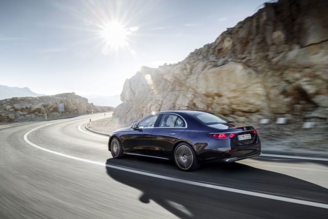 Mercedes Benz E-Klasse And Predecessors photo 7