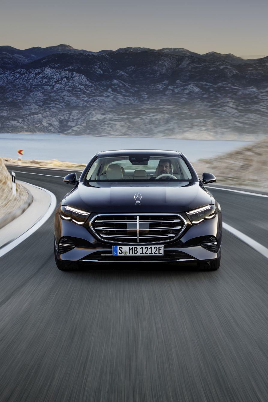 Mercedes Benz E-Klasse And Predecessors photo 13