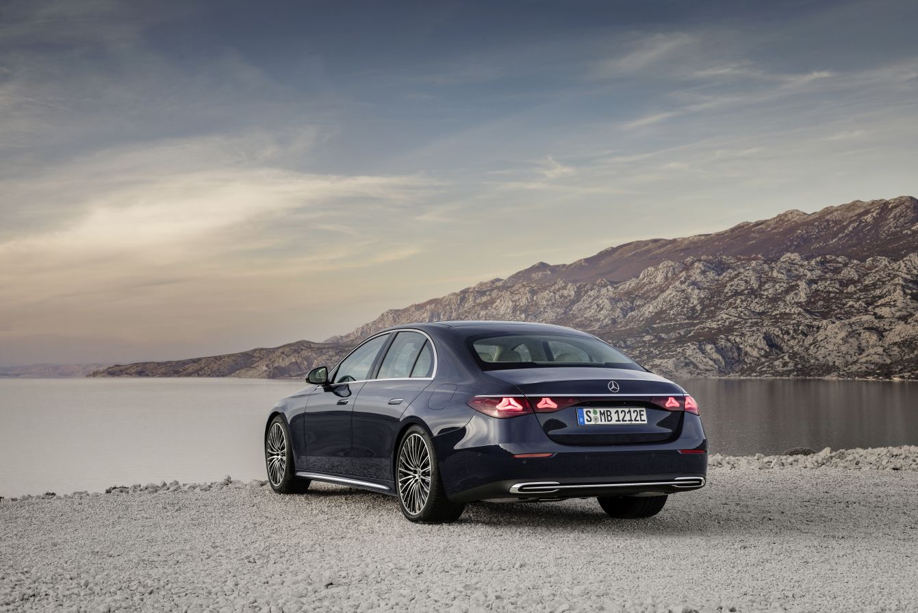 Mercedes Benz E-Klasse And Predecessors photo 18