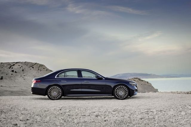 Mercedes Benz E-Klasse And Predecessors photo 20