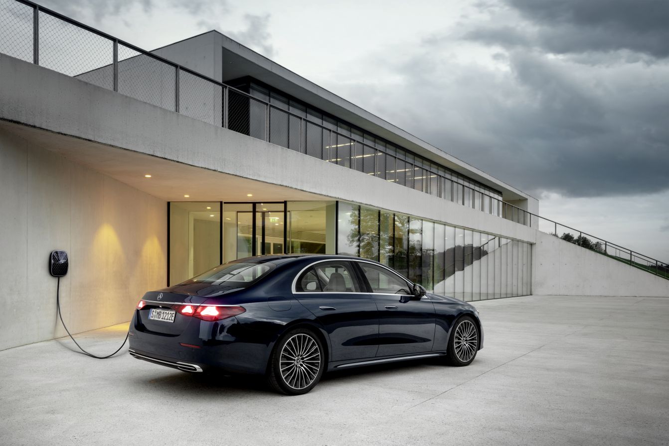 Mercedes Benz E-Klasse And Predecessors photo 25