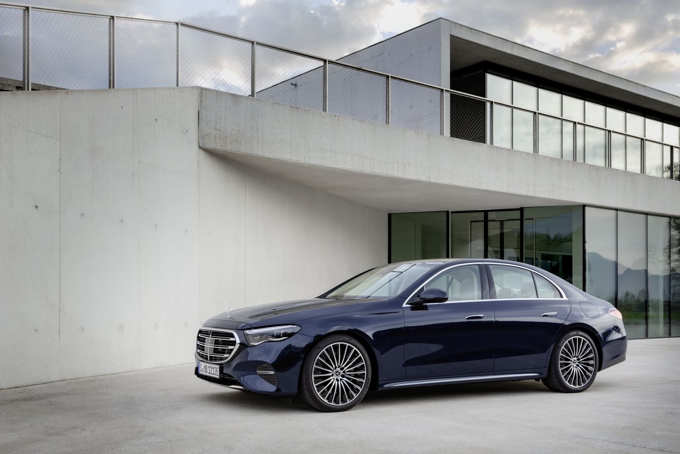 Mercedes Benz E-Klasse And Predecessors photo 28