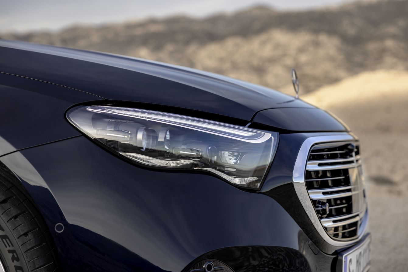 Mercedes Benz E-Klasse And Predecessors photo 34