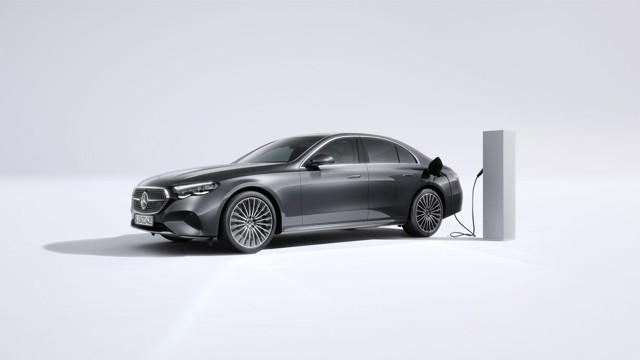 Mercedes Benz E-Klasse And Predecessors photo 40