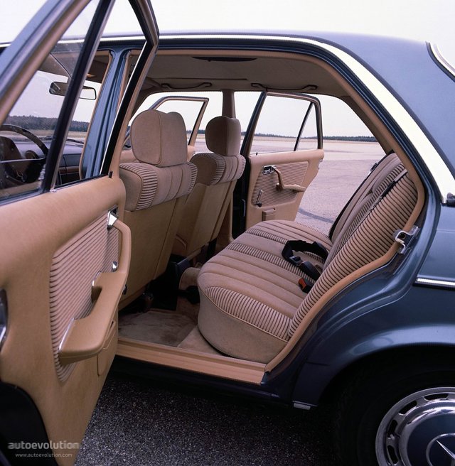 Mercedes Benz E-Klasse And Predecessors photo 17