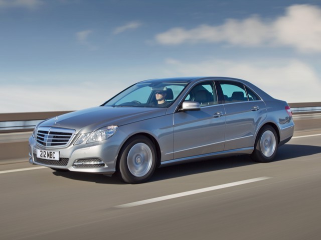 Mercedes Benz E-Klasse And Predecessors photo 83