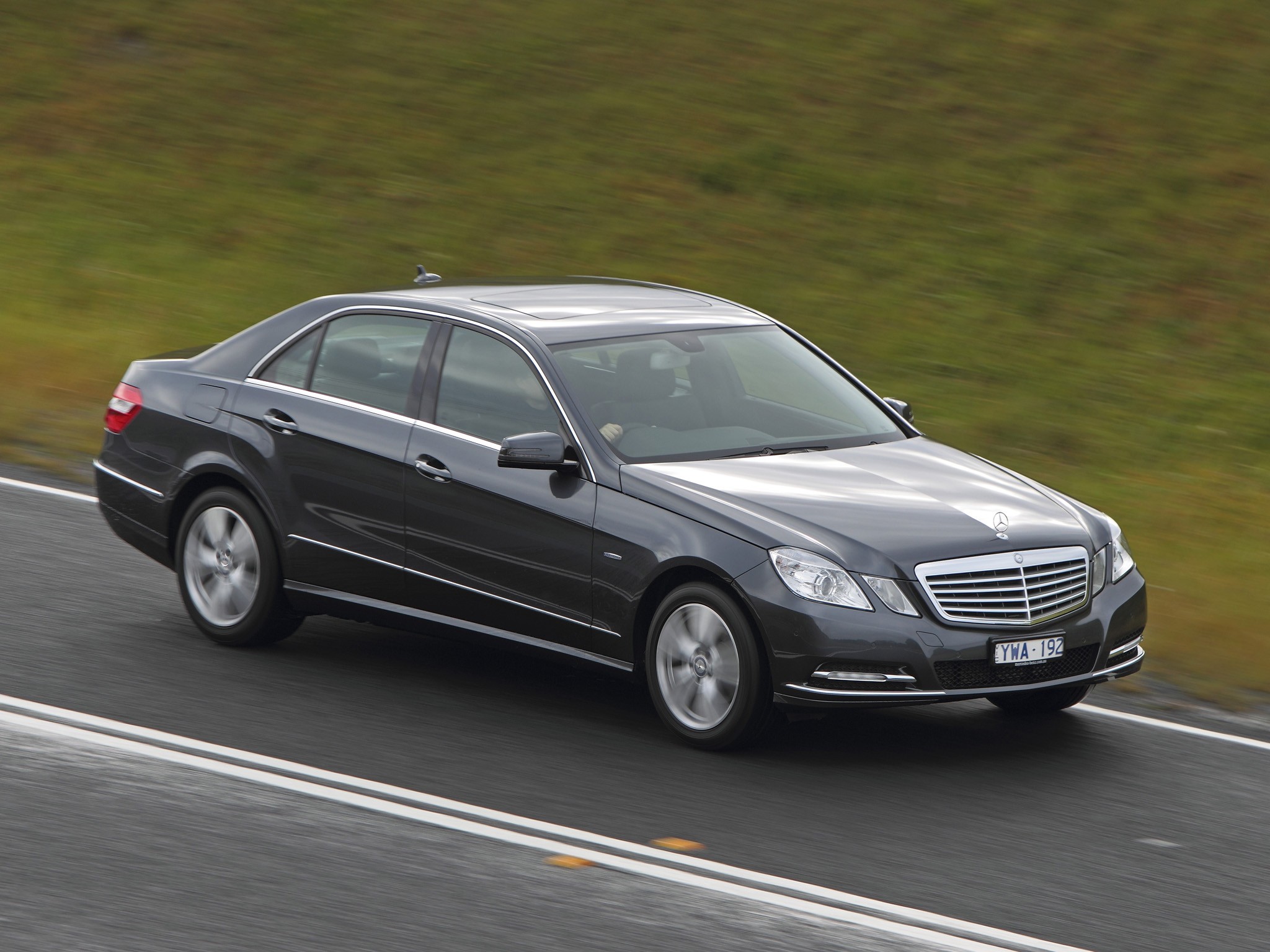 Mercedes Benz E-Klasse And Predecessors photo 87