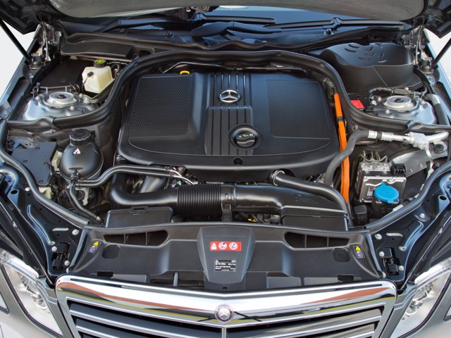 Mercedes Benz E-Klasse And Predecessors photo 112