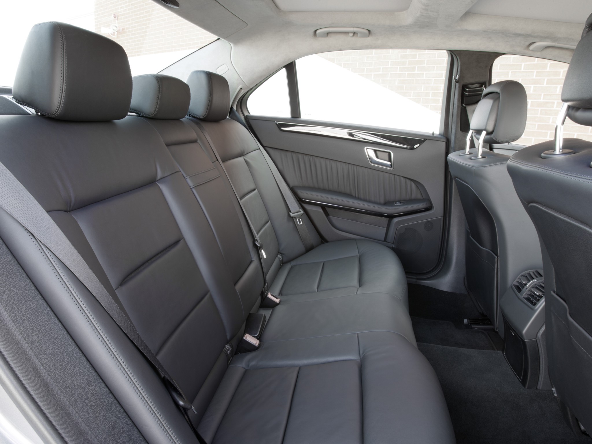 Mercedes Benz E-Klasse And Predecessors photo 113