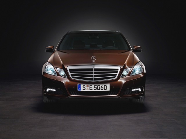 Mercedes Benz E-Klasse And Predecessors photo 14