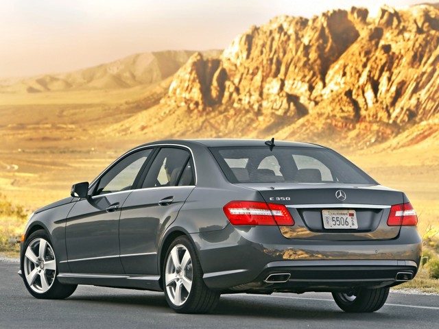 Mercedes Benz E-Klasse And Predecessors photo 28