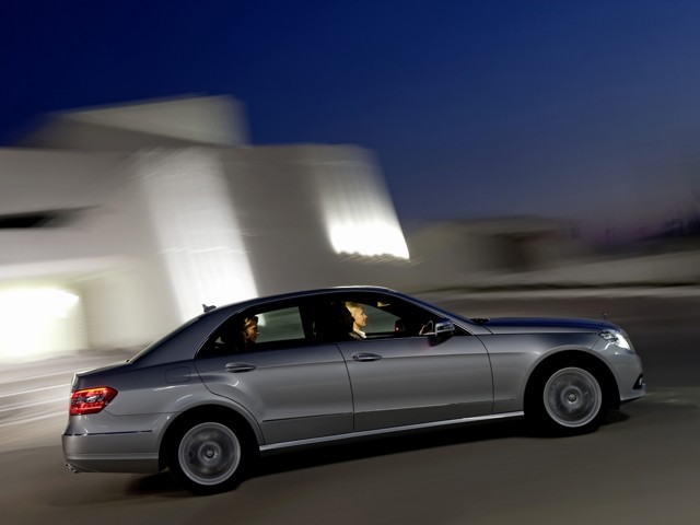 Mercedes Benz E-Klasse And Predecessors photo 45
