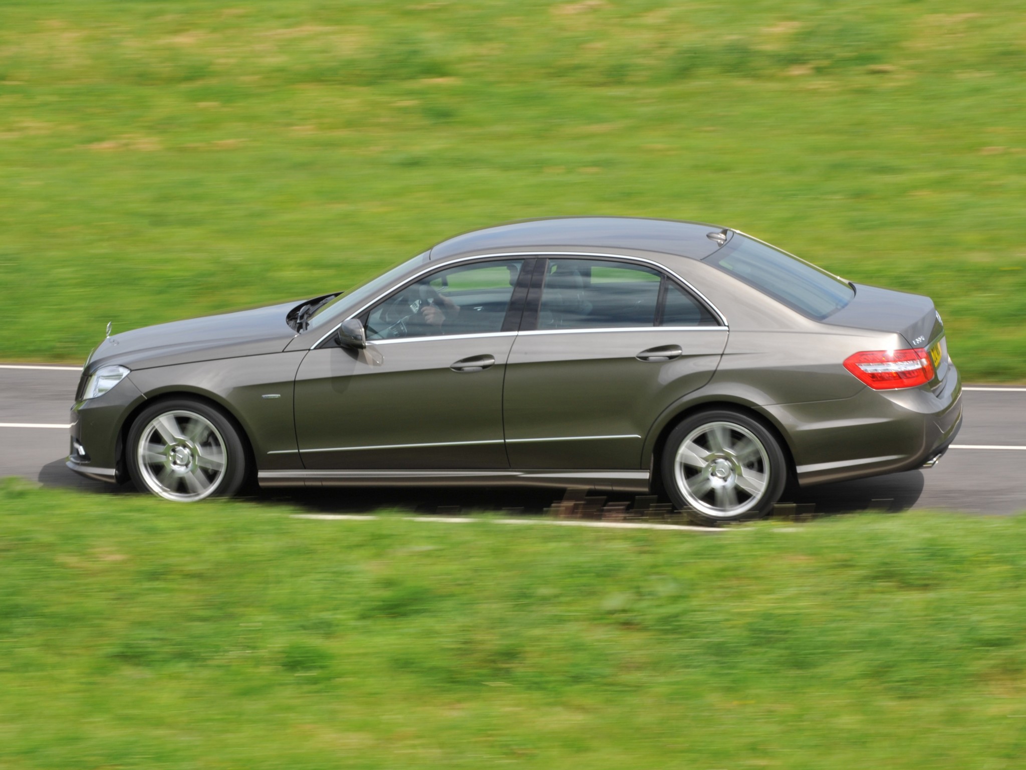 Mercedes Benz E-Klasse And Predecessors photo 74