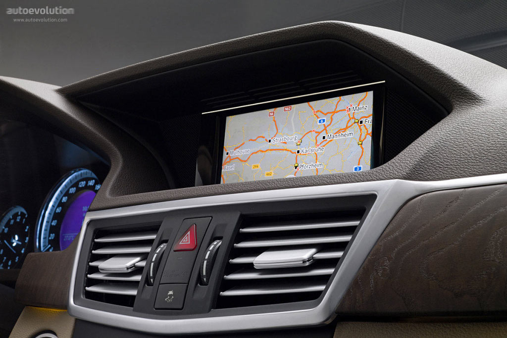 Mercedes Benz E-Klasse And Predecessors photo 94