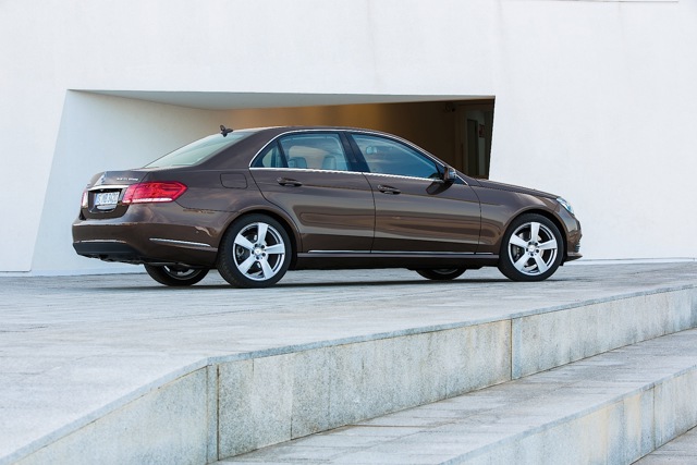 Mercedes Benz E-Klasse And Predecessors photo 10