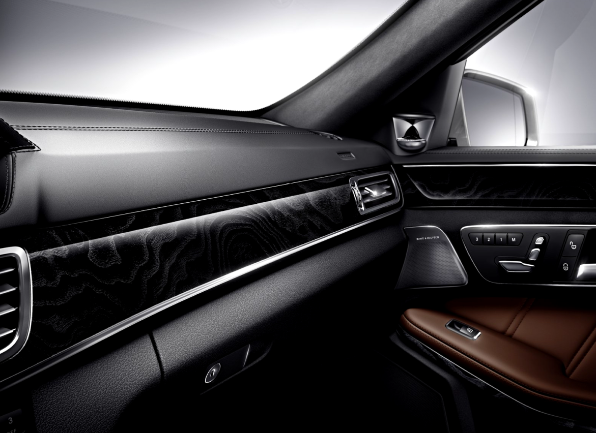 Mercedes Benz E-Klasse And Predecessors photo 120