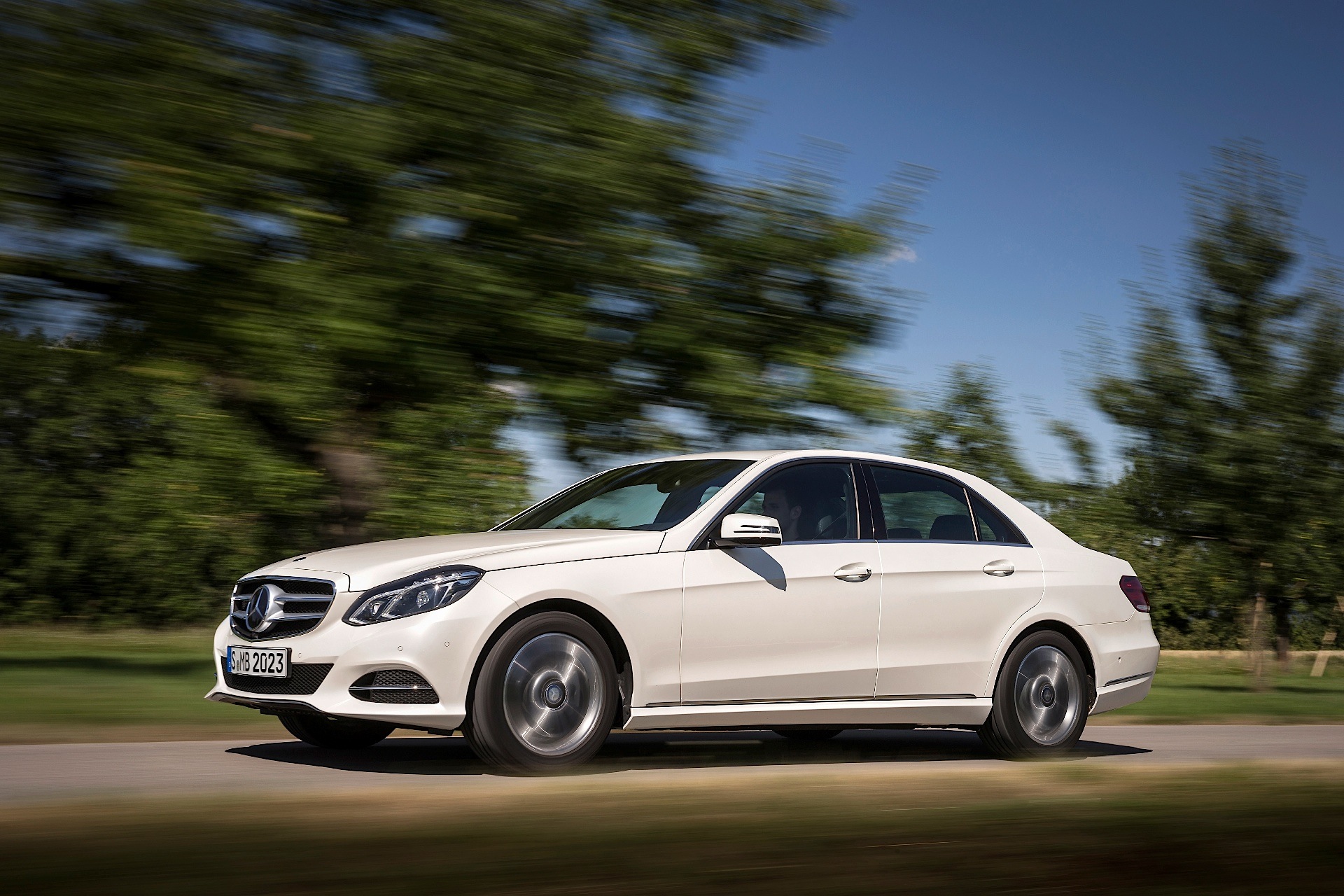 Mercedes Benz E-Klasse And Predecessors photo 79