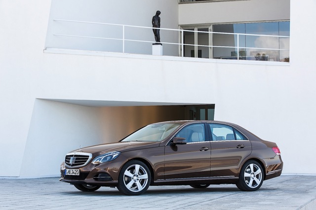Mercedes Benz E-Klasse And Predecessors photo 11