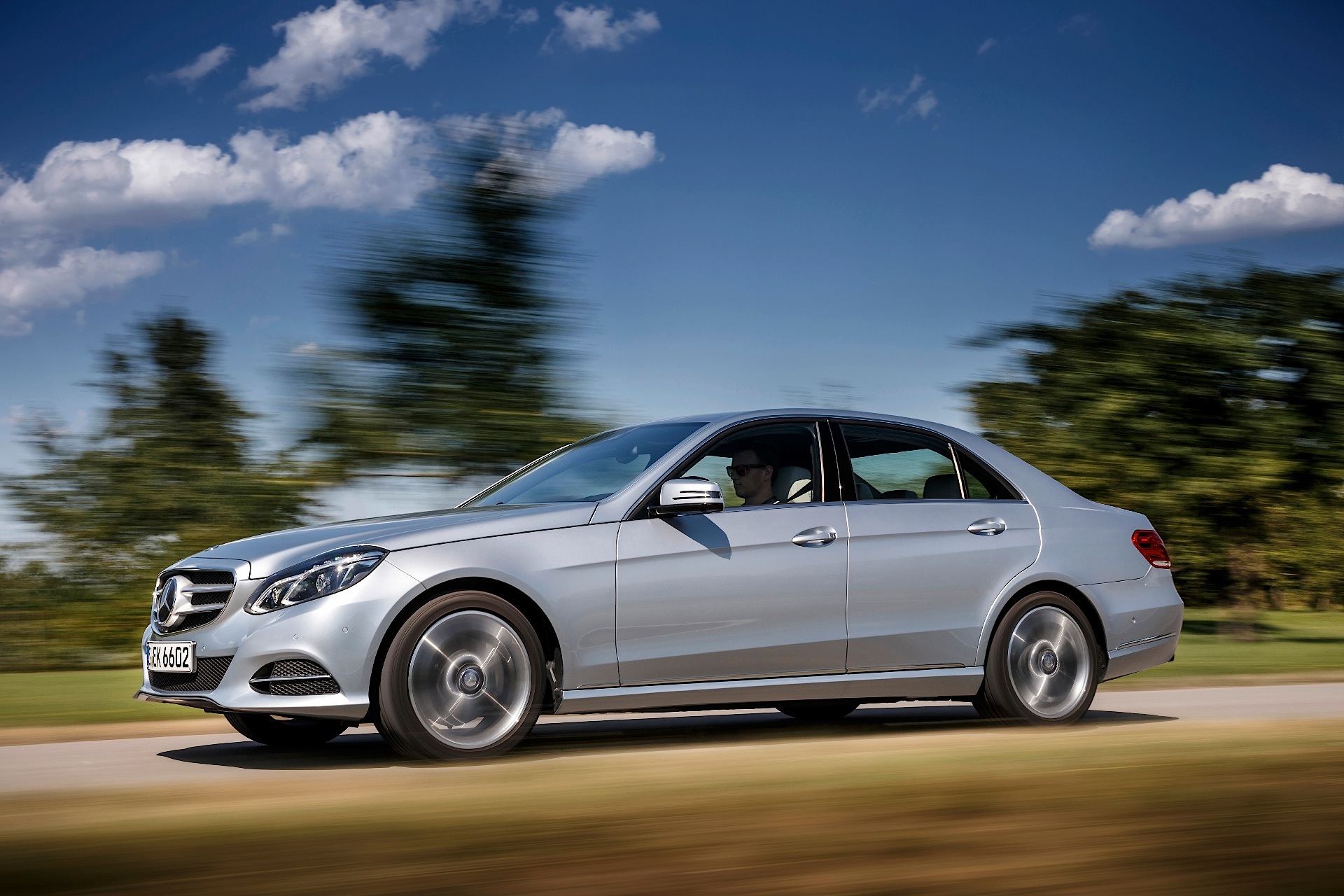 Mercedes Benz E-Klasse And Predecessors photo 88