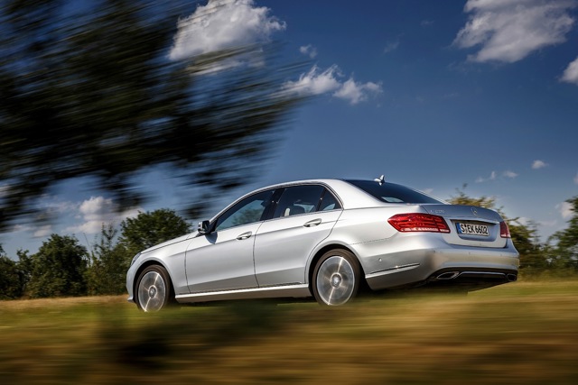Mercedes Benz E-Klasse And Predecessors photo 89