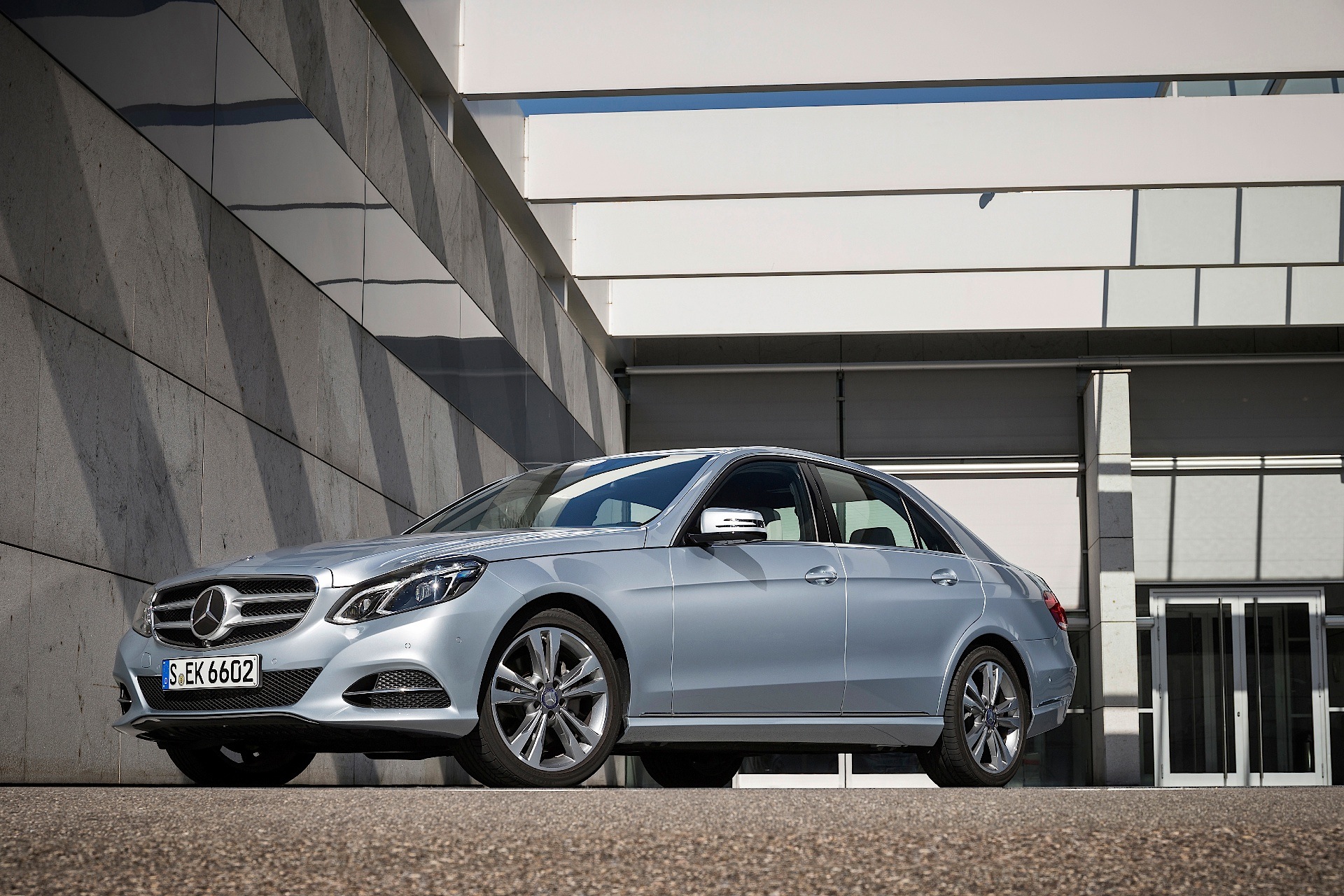 Mercedes Benz E-Klasse And Predecessors photo 92