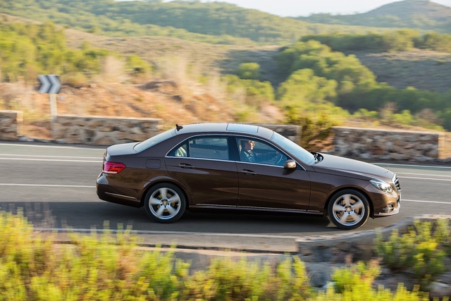 Mercedes Benz E-Klasse And Predecessors photo 13