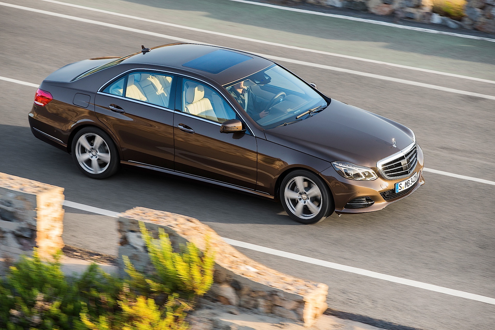 Mercedes Benz E-Klasse And Predecessors photo 14