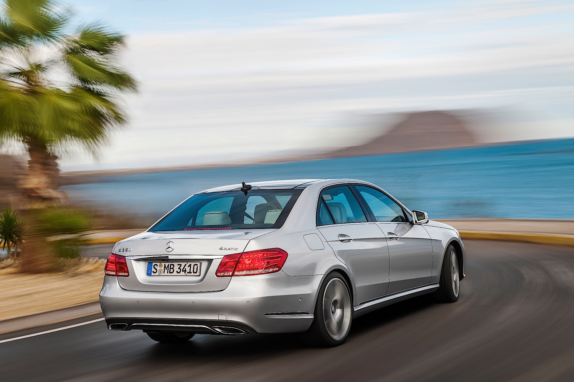 Mercedes Benz E-Klasse And Predecessors photo 17