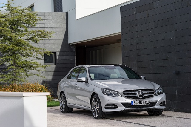 Mercedes Benz E-Klasse And Predecessors photo 24
