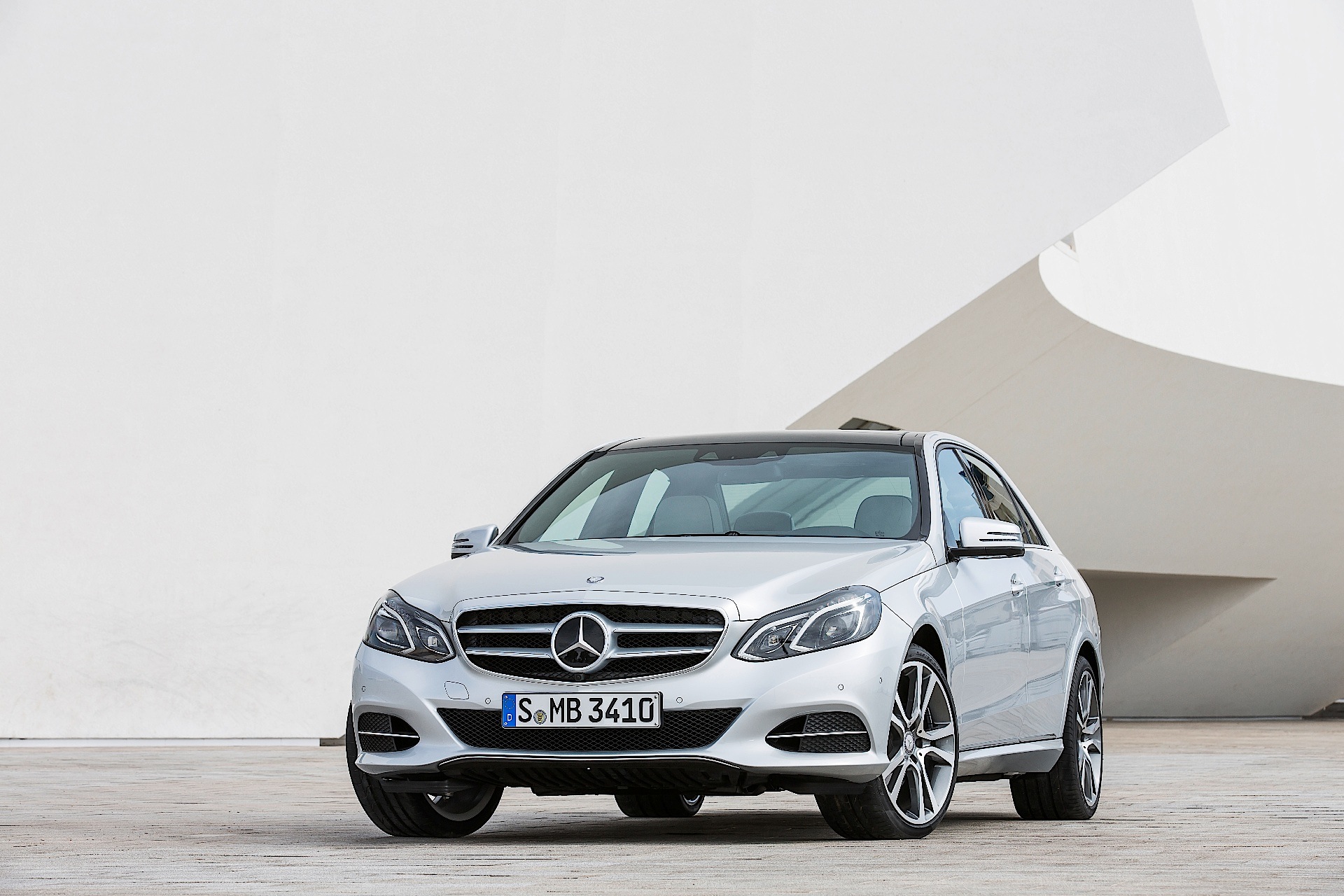 Mercedes Benz E-Klasse And Predecessors photo 28