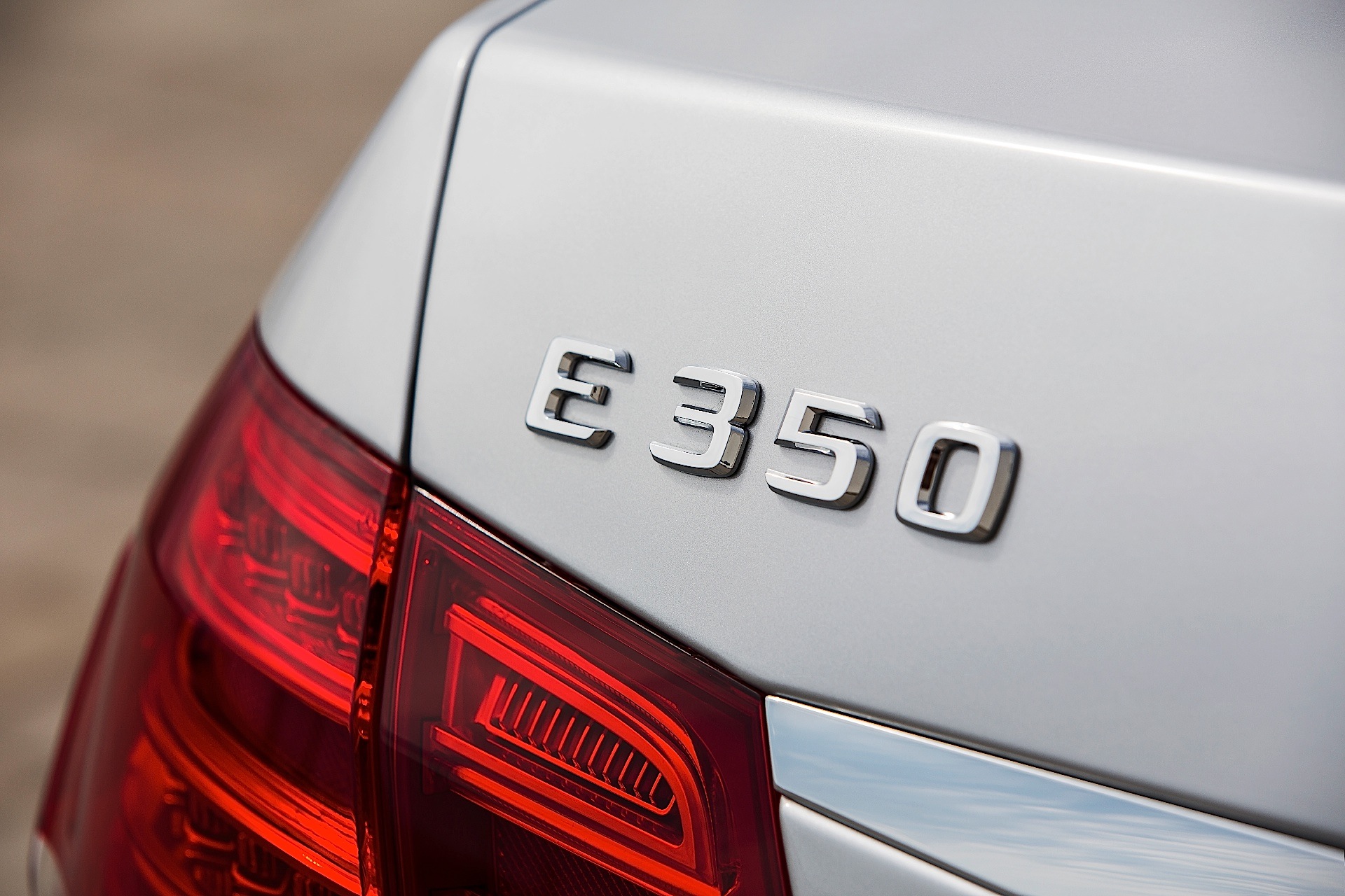 Mercedes Benz E-Klasse And Predecessors photo 29